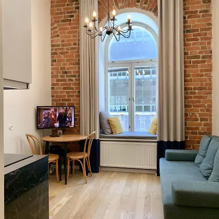Orange Mere Apartment