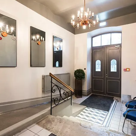 Orange Mere Korter *